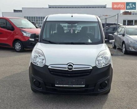 Білий Опель Комбо вант.-пас., об'ємом двигуна 1.3 л та пробігом 210 тис. км за 6800 $, фото 9 на Automoto.ua
