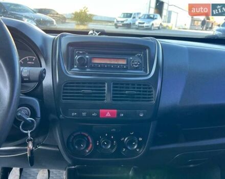 Білий Опель Комбо вант.-пас., об'ємом двигуна 1.3 л та пробігом 242 тис. км за 7990 $, фото 22 на Automoto.ua