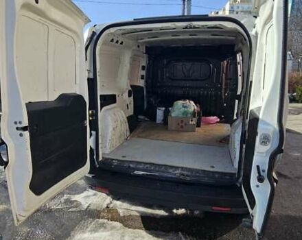 Белый Опель Комбо груз.-пасс., объемом двигателя 1.6 л и пробегом 384 тыс. км за 4700 $, фото 7 на Automoto.ua