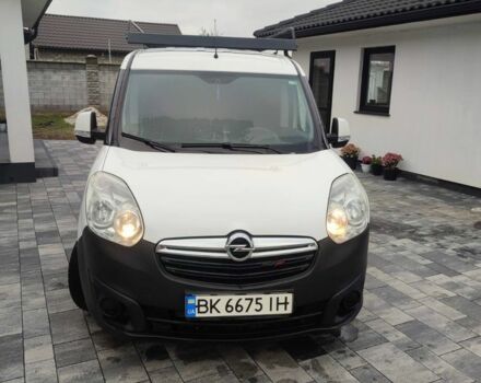 Білий Опель Комбо вант.-пас., об'ємом двигуна 1.6 л та пробігом 118 тис. км за 8500 $, фото 5 на Automoto.ua