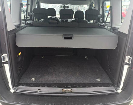 Білий Опель Комбо вант.-пас., об'ємом двигуна 1.3 л та пробігом 189 тис. км за 9000 $, фото 17 на Automoto.ua