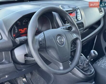 Белый Опель Комбо груз.-пасс., объемом двигателя 1.6 л и пробегом 196 тыс. км за 13999 $, фото 15 на Automoto.ua