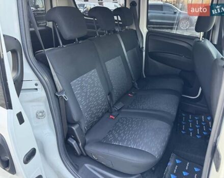 Белый Опель Комбо груз.-пасс., объемом двигателя 1.6 л и пробегом 196 тыс. км за 13999 $, фото 26 на Automoto.ua