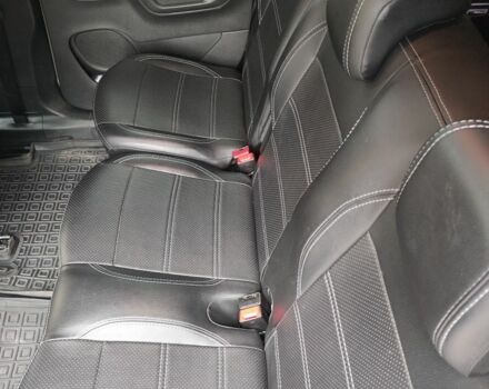 Белый Опель Комбо груз.-пасс., объемом двигателя 1.6 л и пробегом 170 тыс. км за 19000 $, фото 10 на Automoto.ua