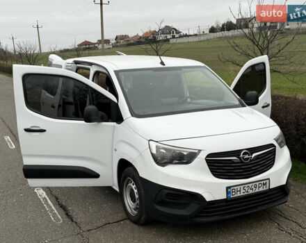 Белый Опель Комбо груз.-пасс., объемом двигателя 1.56 л и пробегом 198 тыс. км за 16999 $, фото 49 на Automoto.ua