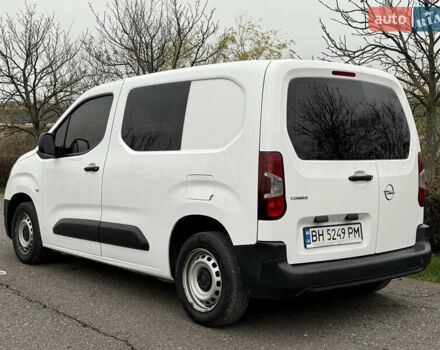 Белый Опель Комбо груз.-пасс., объемом двигателя 1.56 л и пробегом 198 тыс. км за 16999 $, фото 40 на Automoto.ua