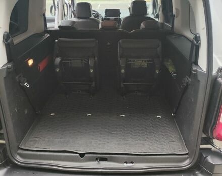 Белый Опель Комбо груз.-пасс., объемом двигателя 1.6 л и пробегом 170 тыс. км за 19000 $, фото 6 на Automoto.ua