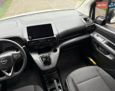 Белый Опель Комбо груз.-пасс., объемом двигателя 1.56 л и пробегом 198 тыс. км за 16999 $, фото 69 на Automoto.ua