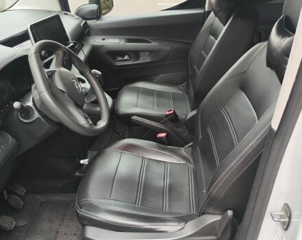 Белый Опель Комбо груз.-пасс., объемом двигателя 1.6 л и пробегом 170 тыс. км за 19000 $, фото 9 на Automoto.ua