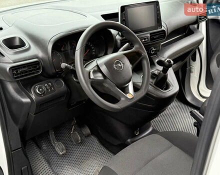 Белый Опель Комбо груз.-пасс., объемом двигателя 1.56 л и пробегом 198 тыс. км за 16999 $, фото 59 на Automoto.ua