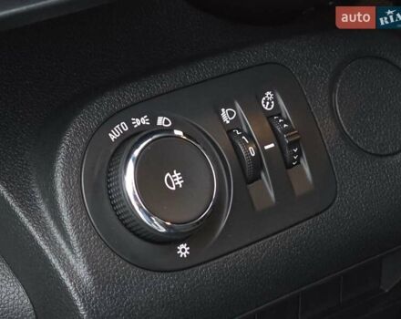 Белый Опель Комбо груз.-пасс., объемом двигателя 1.56 л и пробегом 160 тыс. км за 14800 $, фото 16 на Automoto.ua