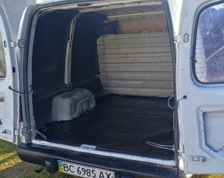 Білий Опель Комбо вант.-пас., об'ємом двигуна 1.4 л та пробігом 444 тис. км за 1100 $, фото 16 на Automoto.ua