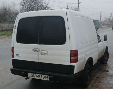 Білий Опель Комбо вант.-пас., об'ємом двигуна 1 л та пробігом 5 тис. км за 1150 $, фото 2 на Automoto.ua