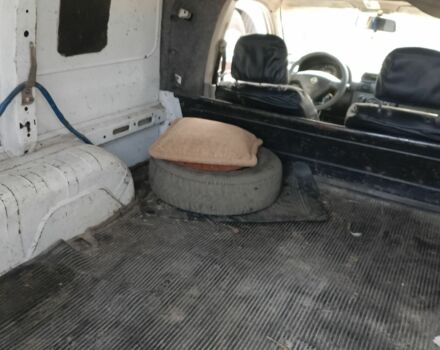 Белый Опель Комбо груз.-пасс., объемом двигателя 1.7 л и пробегом 1000 тыс. км за 1800 $, фото 6 на Automoto.ua