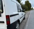 Белый Опель Комбо груз.-пасс., объемом двигателя 1.7 л и пробегом 490 тыс. км за 3500 $, фото 3 на Automoto.ua