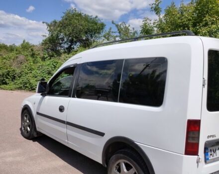 Білий Опель Комбо вант.-пас., об'ємом двигуна 1.7 л та пробігом 190 тис. км за 3800 $, фото 3 на Automoto.ua