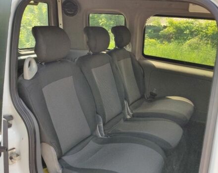 Білий Опель Комбо вант.-пас., об'ємом двигуна 1.7 л та пробігом 190 тис. км за 3800 $, фото 5 на Automoto.ua