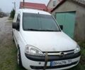 Белый Опель Комбо груз.-пасс., объемом двигателя 1.2 л и пробегом 300 тыс. км за 2500 $, фото 1 на Automoto.ua