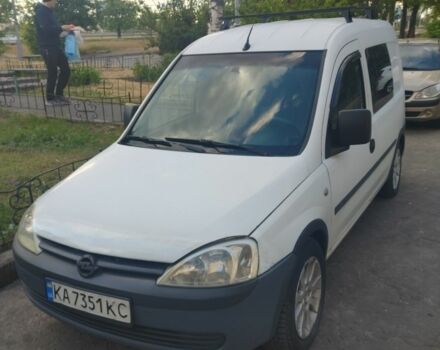 Білий Опель Комбо вант.-пас., об'ємом двигуна 1.2 л та пробігом 440 тис. км за 2600 $, фото 1 на Automoto.ua