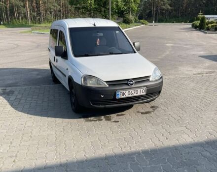 Білий Опель Комбо вант.-пас., об'ємом двигуна 1.2 л та пробігом 310 тис. км за 4300 $, фото 4 на Automoto.ua