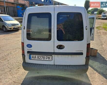 Білий Опель Комбо вант.-пас., об'ємом двигуна 1.69 л та пробігом 553 тис. км за 4500 $, фото 9 на Automoto.ua
