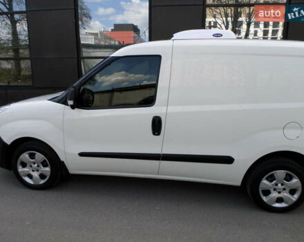 Белый Опель Комбо груз.-пасс., объемом двигателя 1.3 л и пробегом 171 тыс. км за 10500 $, фото 2 на Automoto.ua