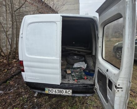 Білий Опель Комбо вант.-пас., об'ємом двигуна 1.4 л та пробігом 223 тис. км за 1500 $, фото 3 на Automoto.ua