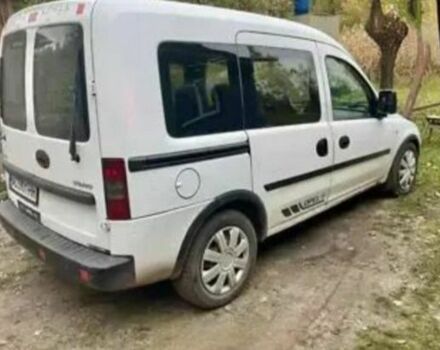 Белый Опель Комбо груз.-пасс., объемом двигателя 0 л и пробегом 188 тыс. км за 1825 $, фото 1 на Automoto.ua