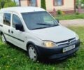 Белый Опель Комбо груз.-пасс., объемом двигателя 1.2 л и пробегом 170 тыс. км за 2800 $, фото 1 на Automoto.ua