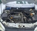 Белый Опель Комбо груз.-пасс., объемом двигателя 1.7 л и пробегом 270 тыс. км за 4000 $, фото 2 на Automoto.ua