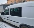 Белый Опель Комбо груз.-пасс., объемом двигателя 1.7 л и пробегом 270 тыс. км за 4000 $, фото 1 на Automoto.ua