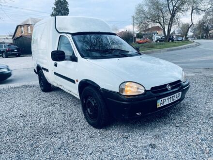 Білий Опель Комбо вант.-пас., об'ємом двигуна 1.7 л та пробігом 116 тис. км за 1550 $, фото 1 на Automoto.ua