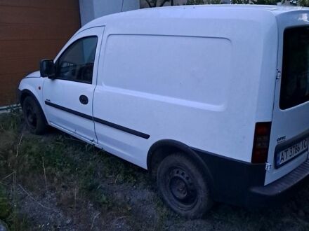 Білий Опель Комбо вант.-пас., об'ємом двигуна 1.69 л та пробігом 373 тис. км за 2300 $, фото 1 на Automoto.ua