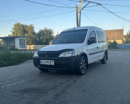 Белый Опель Комбо груз.-пасс., объемом двигателя 1.7 л и пробегом 409 тыс. км за 3500 $, фото 1 на Automoto.ua
