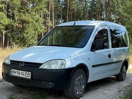 Опель Комбо груз.-пасс. 2004 в Лохвице на Automoto.ua Белый Опель Комбо груз.-пасс., объемом двигателя 1.7 л и пробегом 258 тыс. км за 3500 $, фото 1 на Automoto.ua