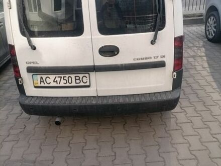 Белый Опель Комбо груз.-пасс., объемом двигателя 1.7 л и пробегом 345 тыс. км за 3150 $, фото 1 на Automoto.ua