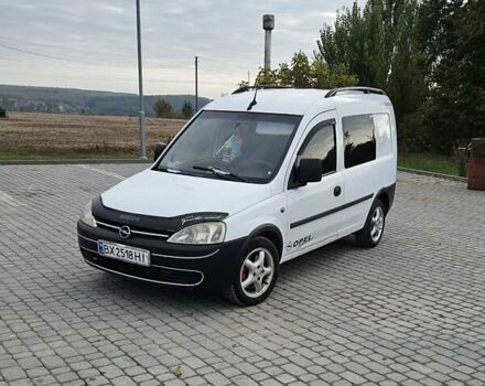 Білий Опель Комбо вант.-пас., об'ємом двигуна 1.3 л та пробігом 280 тис. км за 3100 $, фото 1 на Automoto.ua