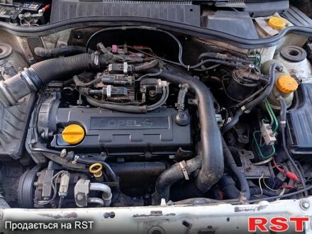 Білий Опель Комбо вант.-пас., об'ємом двигуна 1.7 л та пробігом 100 тис. км за 3500 $, фото 1 на Automoto.ua