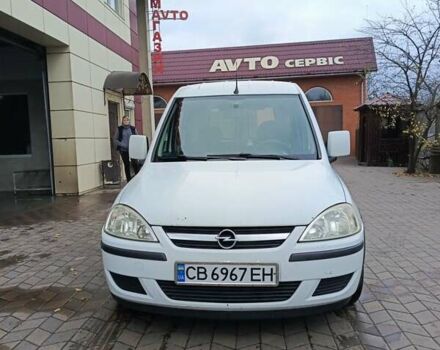 Білий Опель Комбо вант.-пас., об'ємом двигуна 1.7 л та пробігом 250 тис. км за 4500 $, фото 1 на Automoto.ua