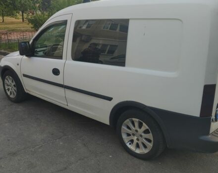 Белый Опель Комбо груз.-пасс., объемом двигателя 1.2 л и пробегом 440 тыс. км за 2600 $, фото 1 на Automoto.ua