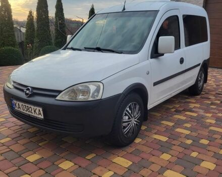 Білий Опель Комбо вант.-пас., об'ємом двигуна 1.2 л та пробігом 323 тис. км за 3750 $, фото 1 на Automoto.ua