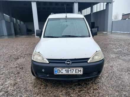 Білий Опель Комбо вант.-пас., об'ємом двигуна 1.7 л та пробігом 285 тис. км за 3300 $, фото 1 на Automoto.ua