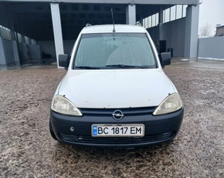 Білий Опель Комбо вант.-пас., об'ємом двигуна 1.7 л та пробігом 285 тис. км за 3300 $, фото 1 на Automoto.ua
