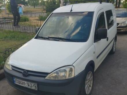 Білий Опель Комбо вант.-пас., об'ємом двигуна 1.2 л та пробігом 447 тис. км за 2500 $, фото 1 на Automoto.ua