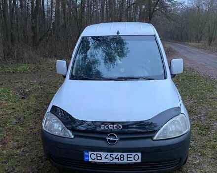 Белый Опель Комбо груз.-пасс., объемом двигателя 1.3 л и пробегом 426 тыс. км за 4200 $, фото 1 на Automoto.ua
