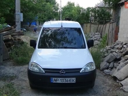Білий Опель Комбо вант.-пас., об'ємом двигуна 1.4 л та пробігом 280 тис. км за 2600 $, фото 1 на Automoto.ua