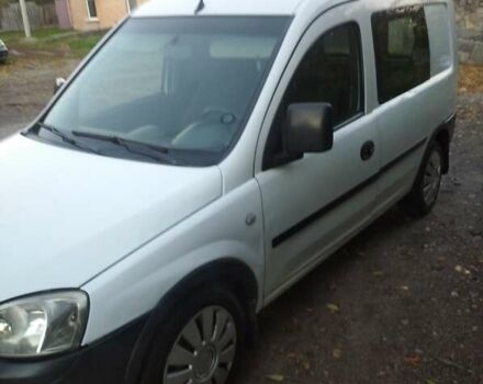 Білий Опель Комбо вант.-пас., об'ємом двигуна 1.3 л та пробігом 261 тис. км за 4200 $, фото 1 на Automoto.ua