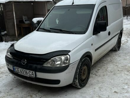 Белый Опель Комбо груз.-пасс., объемом двигателя 1.2 л и пробегом 310 тыс. км за 2450 $, фото 1 на Automoto.ua