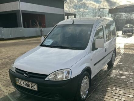 Белый Опель Комбо груз.-пасс., объемом двигателя 1.69 л и пробегом 236 тыс. км за 5300 $, фото 1 на Automoto.ua