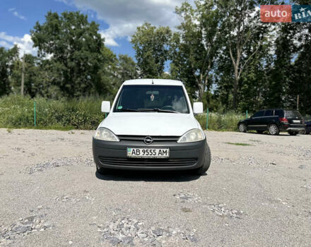 Білий Опель Комбо вант.-пас., об'ємом двигуна 1.69 л та пробігом 440 тис. км за 3400 $, фото 1 на Automoto.ua